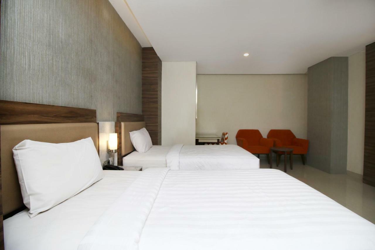 Hotel Melawai 2 Dżakarta Pokój zdjęcie