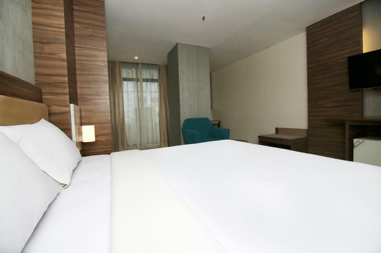 Hotel Melawai 2 Dżakarta Pokój zdjęcie